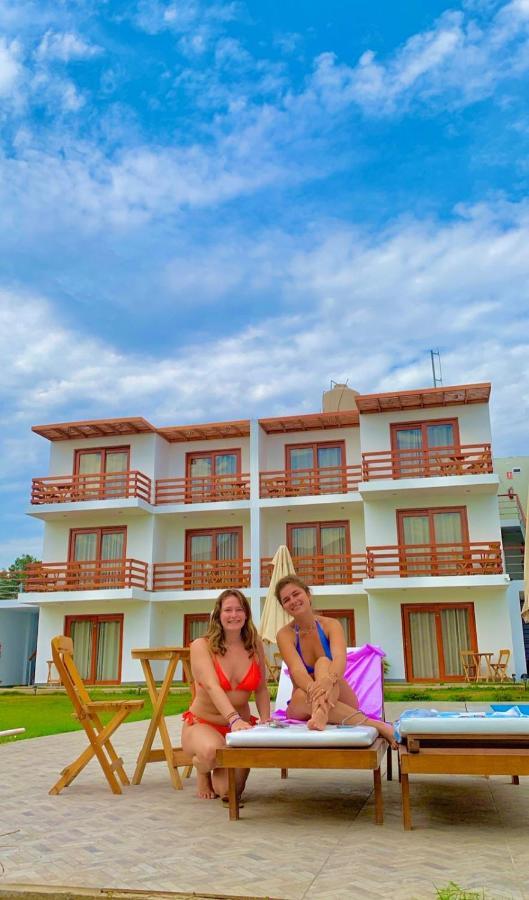 Hotel La Colina Cerro Prieto Exterior foto