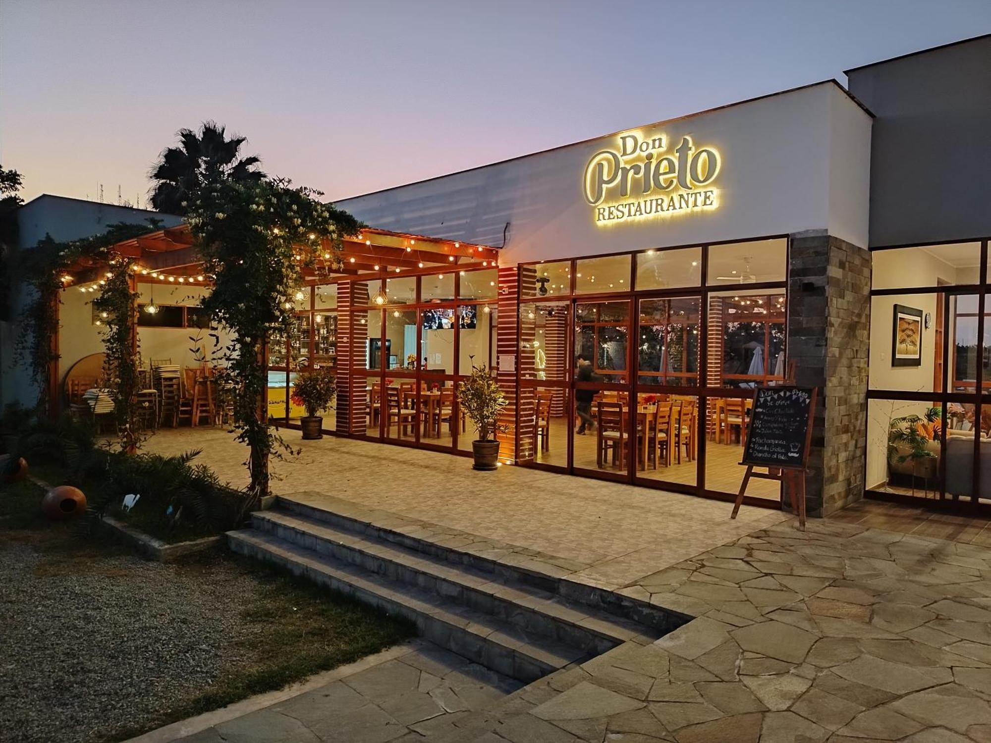 Hotel La Colina Cerro Prieto Exterior foto